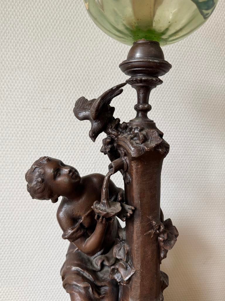 Grote Antieke Olielamp 'A La Fontaine' Math. Moreau, Zamac, Antiek en Kunst, Ophalen