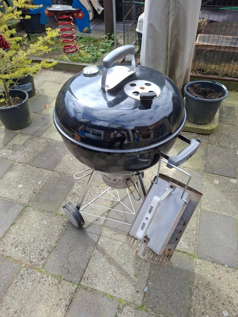 BBQ Weber, Tuin en Terras, Houtskoolbarbecues, Ophalen, Gebruikt, Weber, Met accessoires
