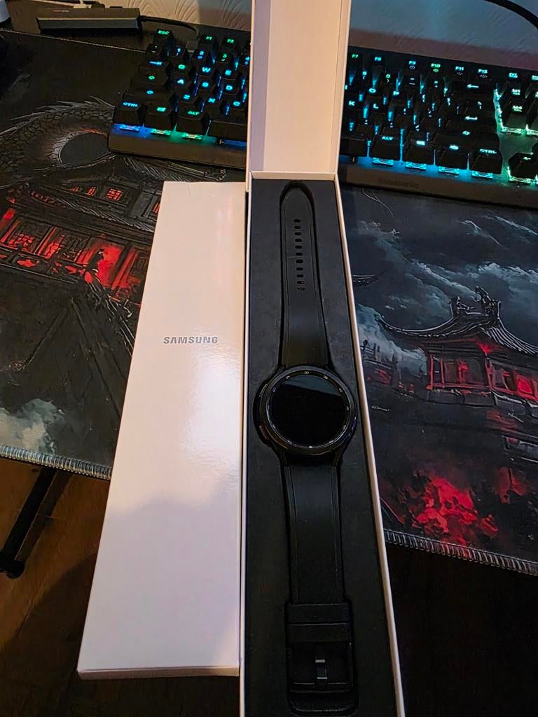 Galaxy Watch 4 Classic, Ophalen, Samsung galaxy Watch 4 46mm, Zwart, Zo goed als nieuw