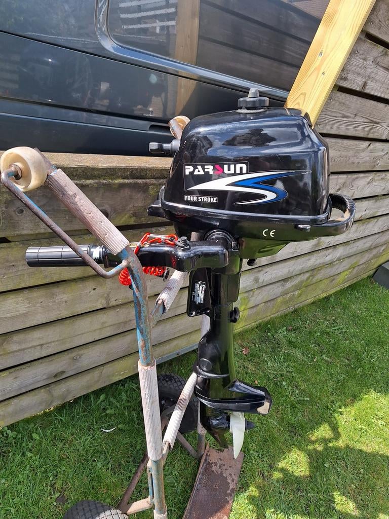 Parsun 2.6pk 4-takt Buitenboordmotor, Watersport en Boten, Ophalen, Minder dan 5 pk, Viertaktmotor, Zo goed als nieuw