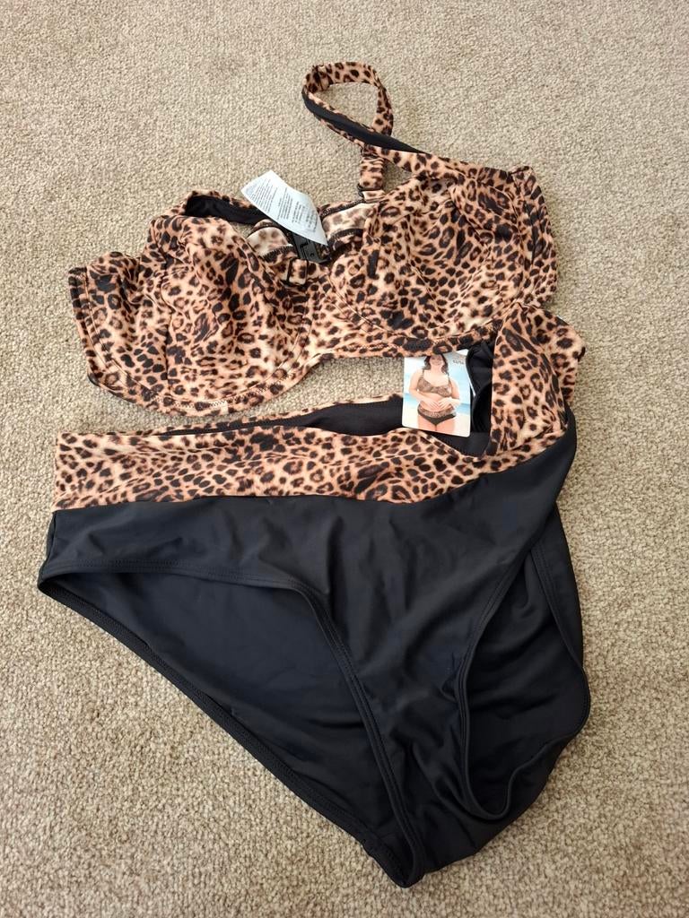 Bikinie panterprint, Kleding | Dames, Badmode en Zwemkleding, Ophalen of Verzenden, Nieuw, Bruin, Badpak