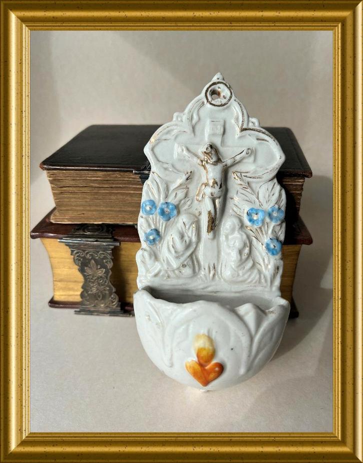 Antiek porseleinen wijwatervaatje: corpus, heilig hart, Antiek en Kunst, Antiek | Religie, Ophalen of Verzenden