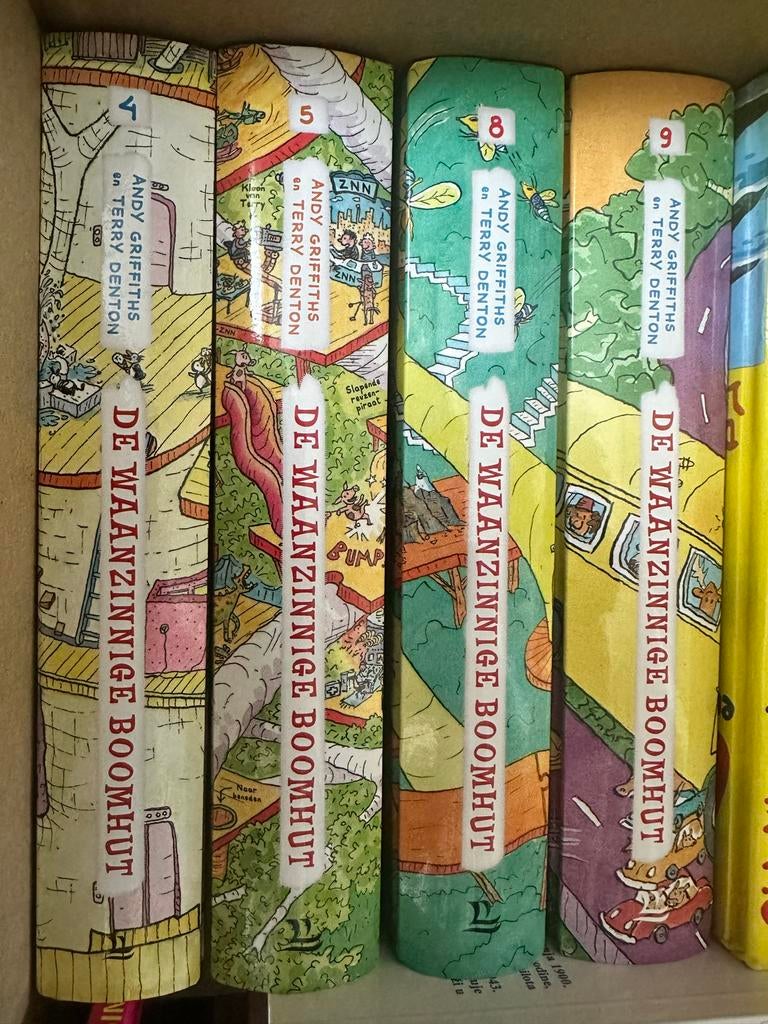 De Waanzinnige Boomhut boeken 4, 5, 8 en 9, Ophalen, Zo goed als nieuw, Fictie algemeen