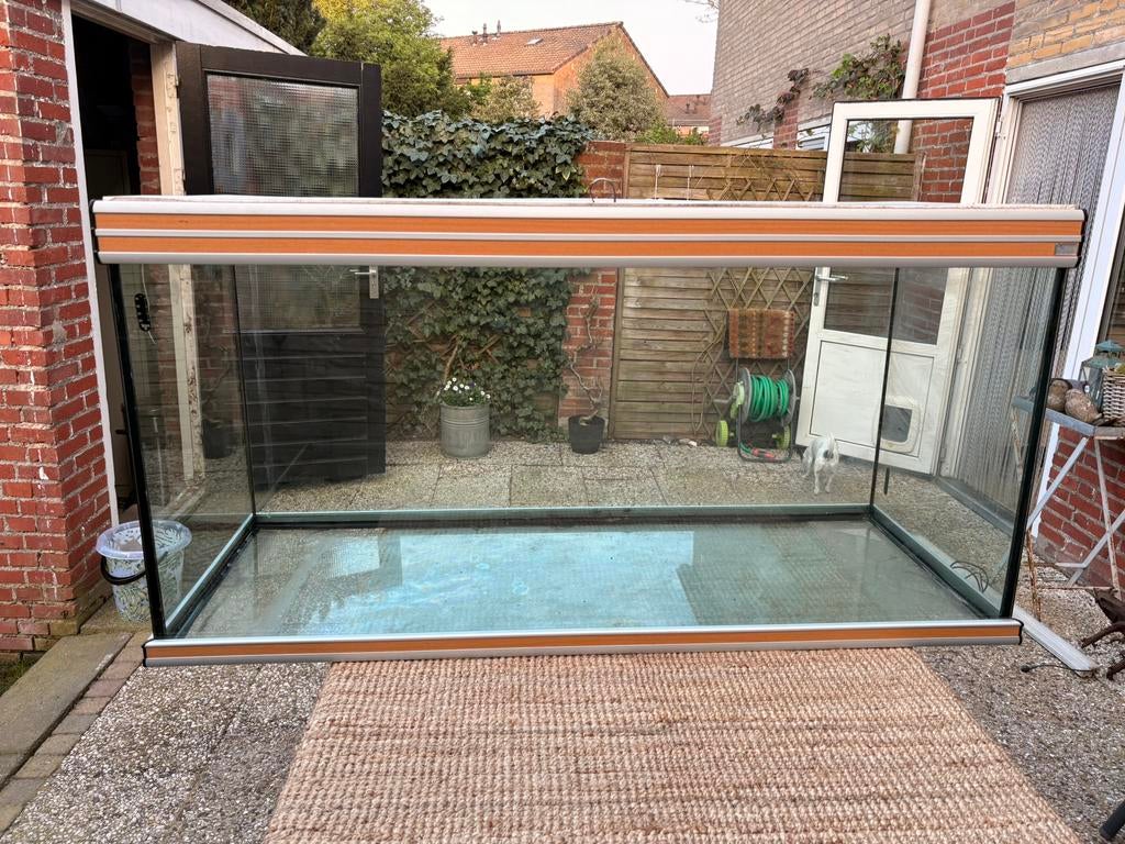 Groot aquarium 600l, Dieren en Toebehoren, Vissen | Aquaria en Toebehoren, Ophalen, Leeg aquarium