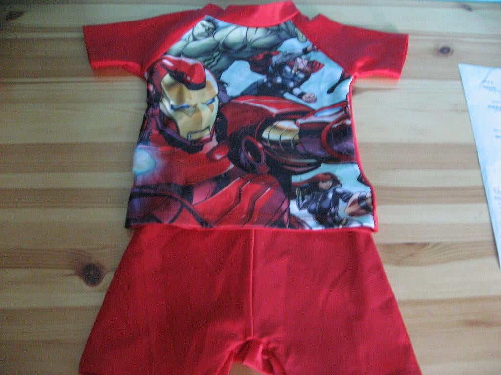 maat 86/92 zwemset 2 delig jongen, Kinderen en Baby's, Kinderkleding | Kinder-zwemkleding, Ophalen of Verzenden, Zo goed als nieuw