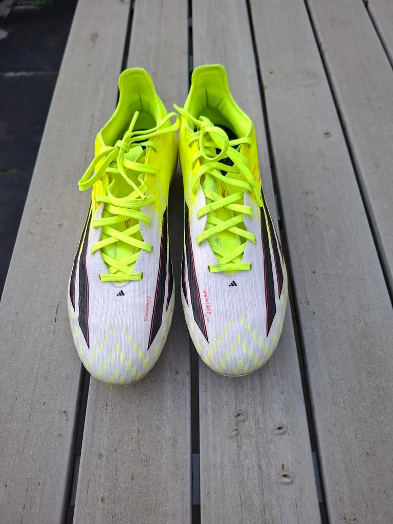 Voetbalschoenen, Maat XS of kleiner, Schoenen, Ophalen of Verzenden, Zo goed als nieuw