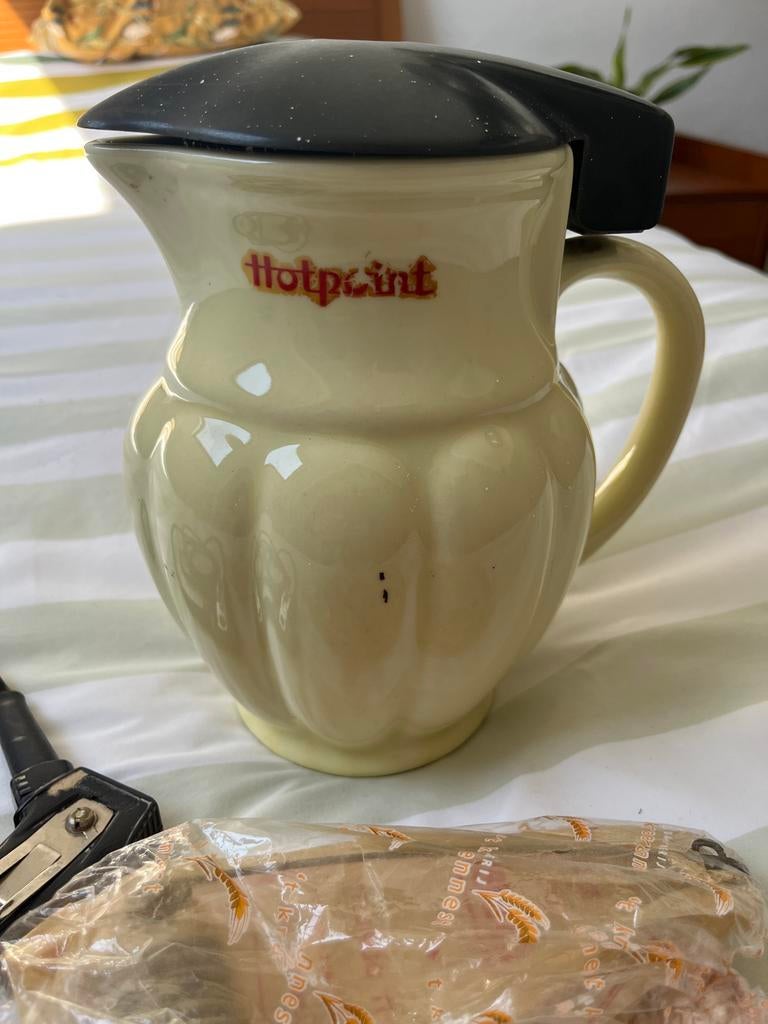 Vintage Hotpoint Elektrische Kan - Australische AEI, 1 tot 2 liter, Ophalen, Gebruikt