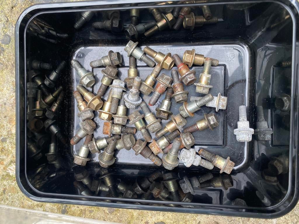 Gilera runner buitenkop bouten 125cc 180cc, Ophalen of Verzenden