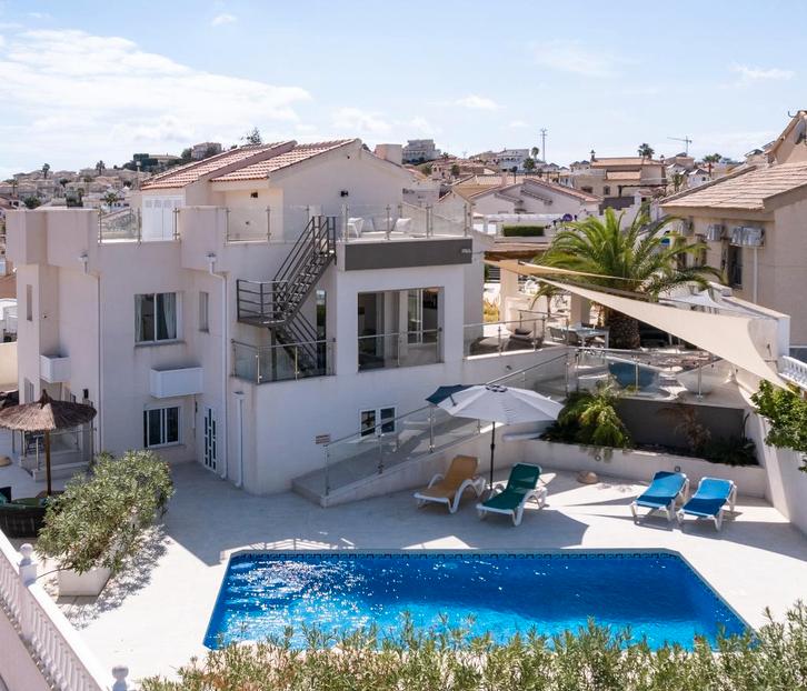 Luxe villa met (verwarmd) privé zwembad ROJALES Costa Blanca, Vakantie, Vakantiehuizen | Spanje, Costa Blanca, Landhuis of Villa