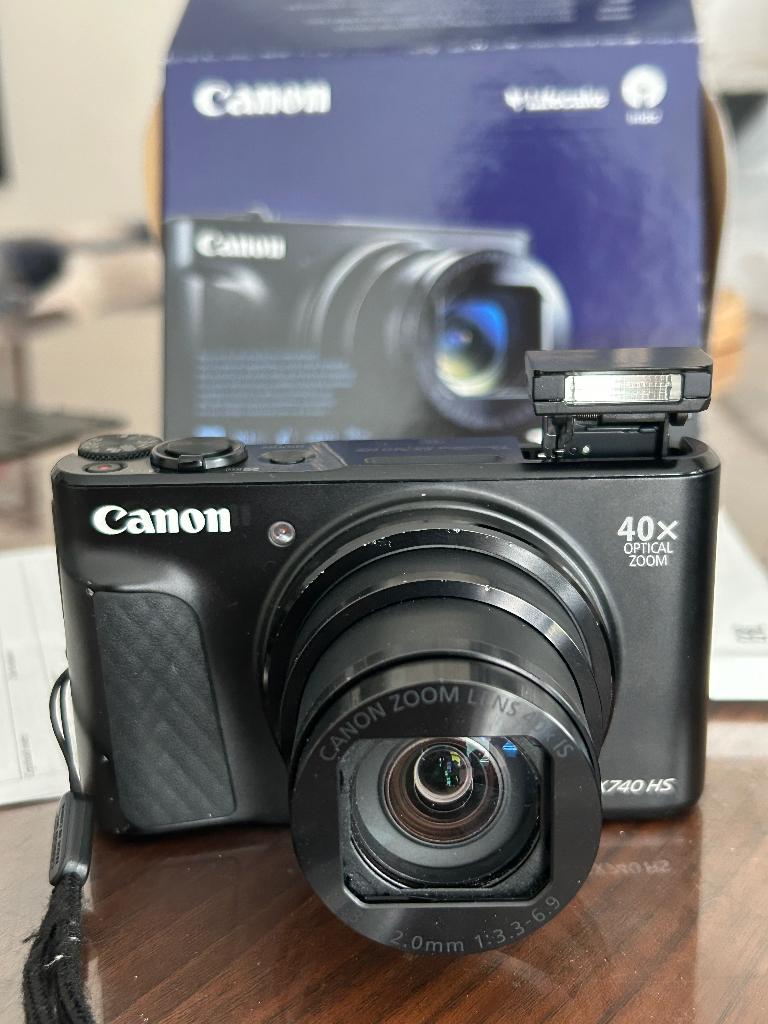 Canon PowerShot SX740 HS compleet met doos - lader - SD card, Canon, Compact, Ophalen of Verzenden, Zo goed als nieuw