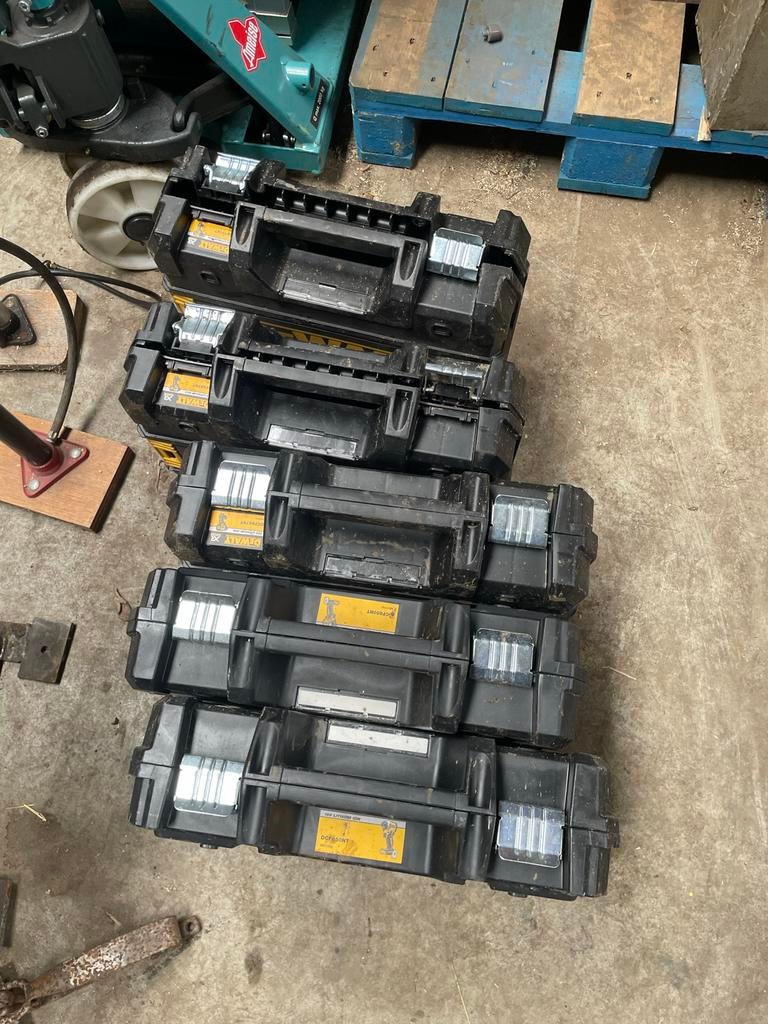 DeWalt gereedschapskoffers, Doe-het-zelf en Verbouw, Gereedschapskisten, Ophalen, Gebruikt