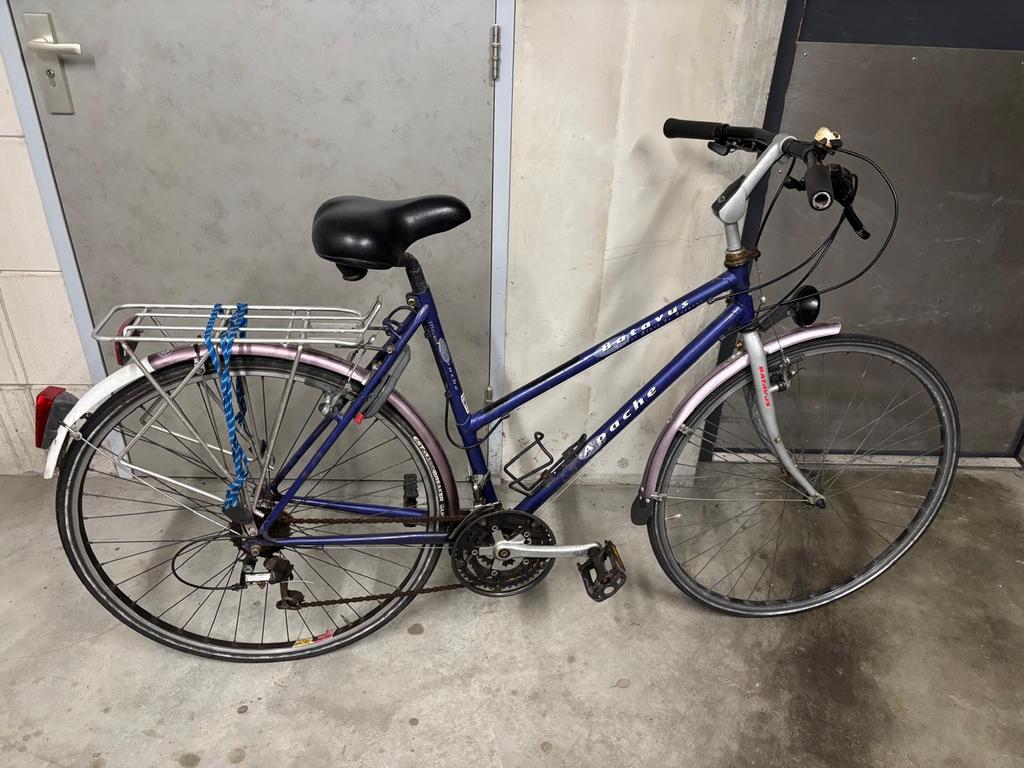 Batavus Apache Sportfiets 28inch 52cm 21 versnellingen, Ophalen, 28 inch, Velgrem, Batavus
