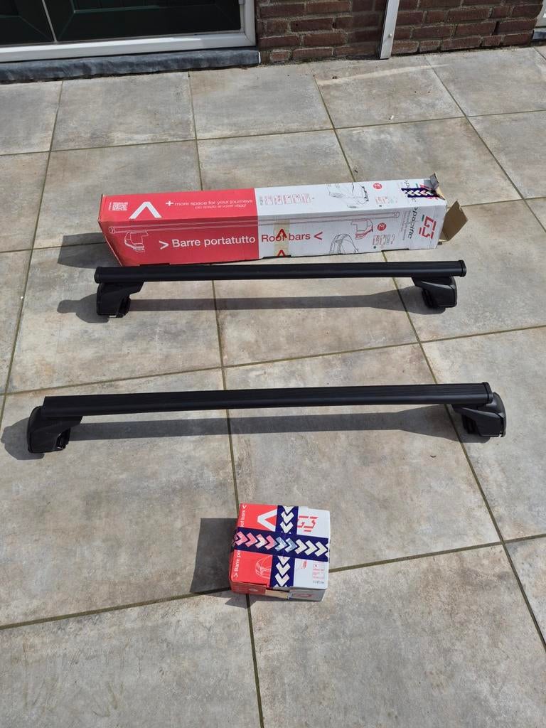 Pacific G3 dakdragers met fixing kit, Auto diversen, Dakdragers, Ophalen of Verzenden