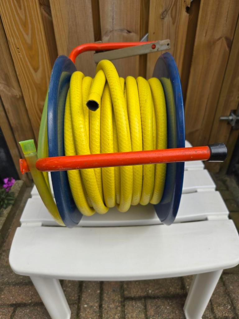 Haspel met 20 meter tuinslang, Tuin en Terras, Tuinslangen, Ophalen