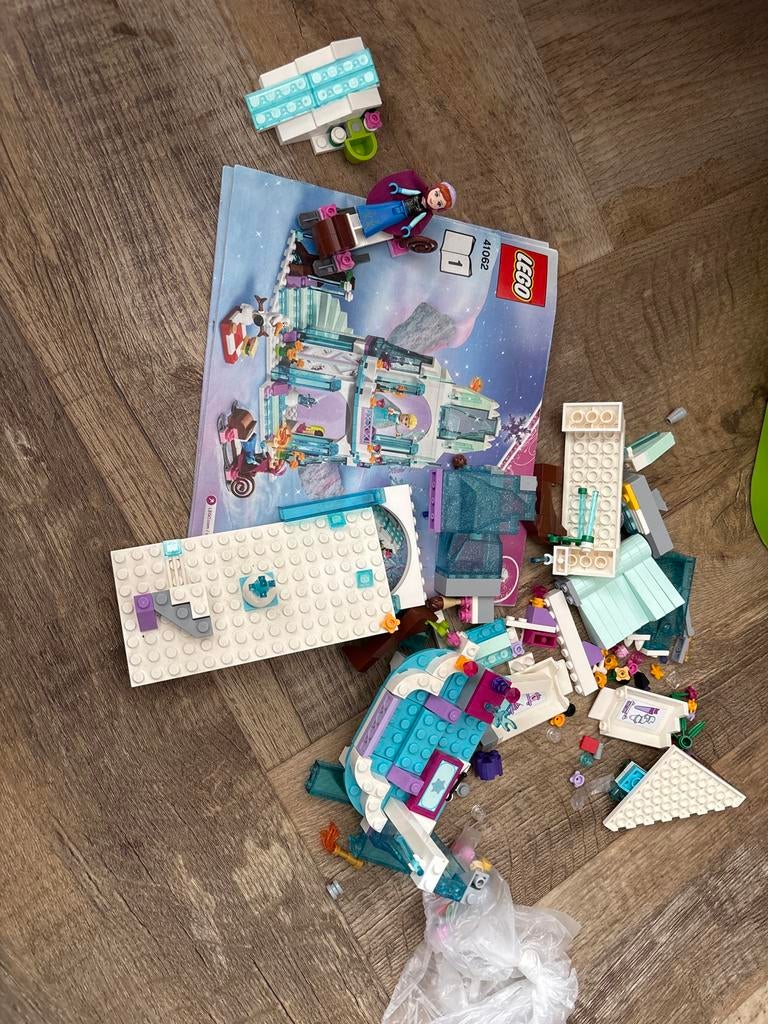 Lego Friends 41062 Elsa's Sprankelende Ijskasteel, Gebruikt, Lego, Friends, Ophalen of Verzenden