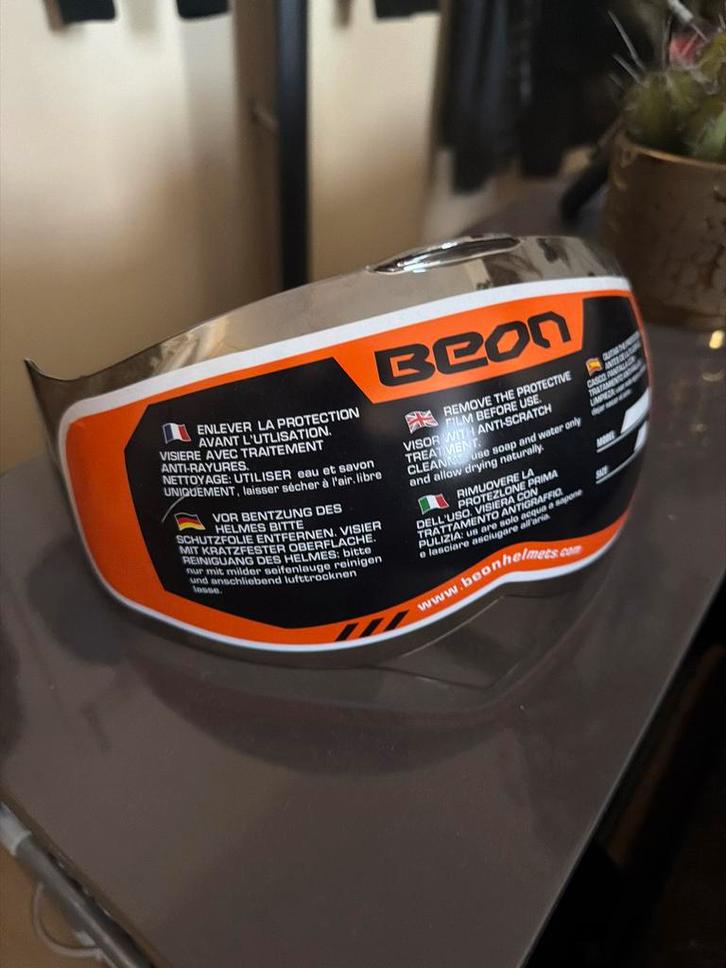 Beon B707 Stratos Spiegelvizier Maat M - Nieuw, Motoren, Kleding | Motorhelmen, Overige typen, M, Overige merken, Nieuw zonder kaartje