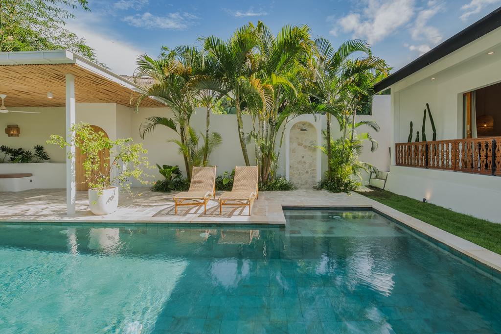 Vrijstaande villa / vakantiehuis te huur in Bali (Pererenan), Aan zee, 7 personen, Landelijk, Wasmachine