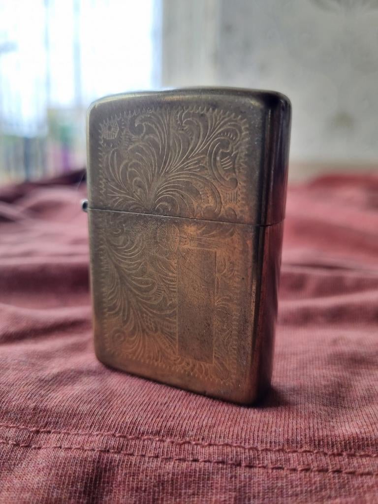 Venetian Brass Zippo 1994, Verzamelen, Rookartikelen, Aanstekers en Luciferdoosjes, Verzenden, Gebruikt, Aansteker