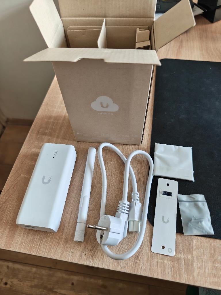 Ubiquiti  Device Bridge, Ophalen of Verzenden, Nieuw