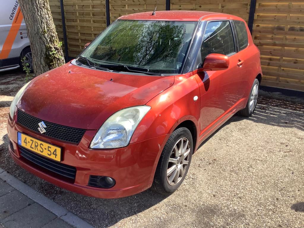 Suzuki Swift 1.3 3D 2007 motor kapot, Ophalen, Handgeschakeld, Benzine, Hatchback
