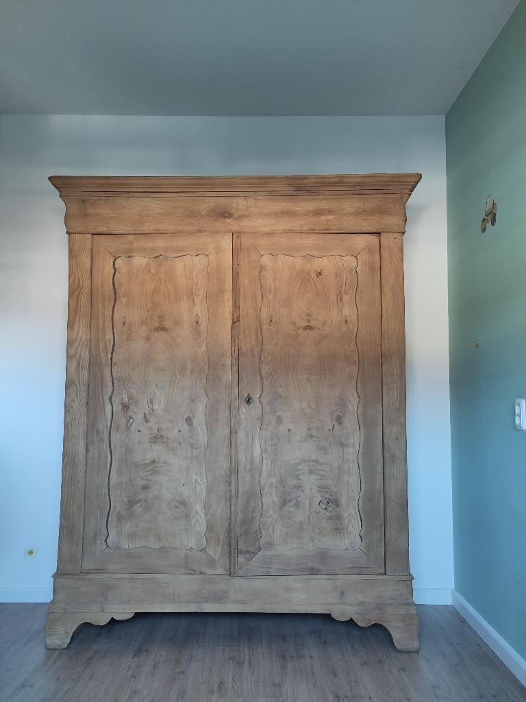 Brocante kast, Ophalen, Gebruikt, 200 cm of meer, Met plank(en)