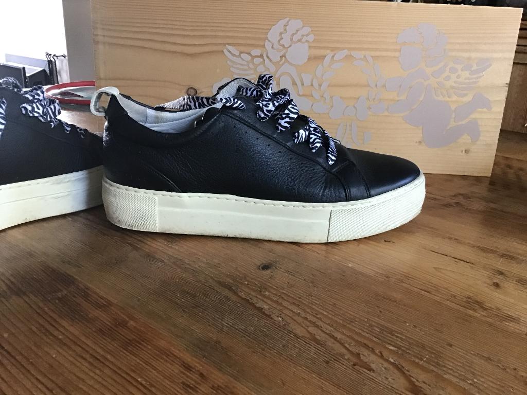 Sneaker, Zwart, Ophalen of Verzenden, Red Rag, Sneakers of Gympen