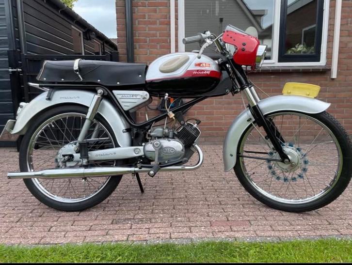 Batavus Husky Nieuwstaat (Zeldzaam), Fietsen en Brommers, Brommers | Oldtimers, Batavus, Maximaal 45 km/u, Ophalen
