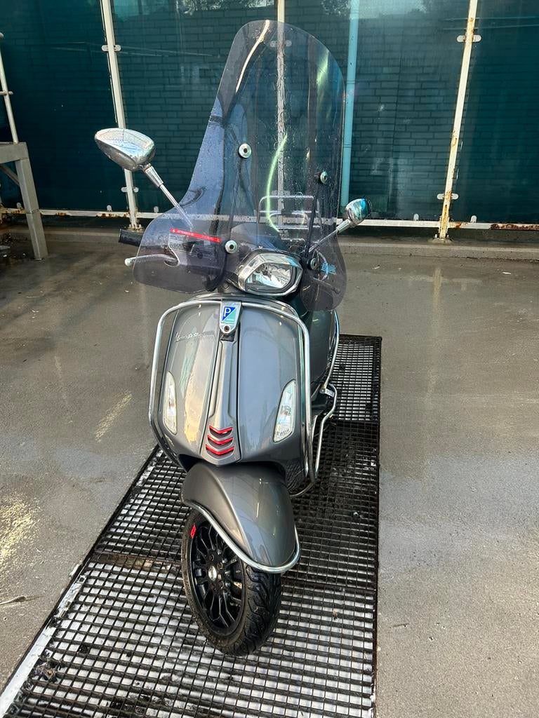 Vespa sprint te koop, Fietsen en Brommers, Scooters | Vespa, Ophalen, Gebruikt, Vespa S, Benzine