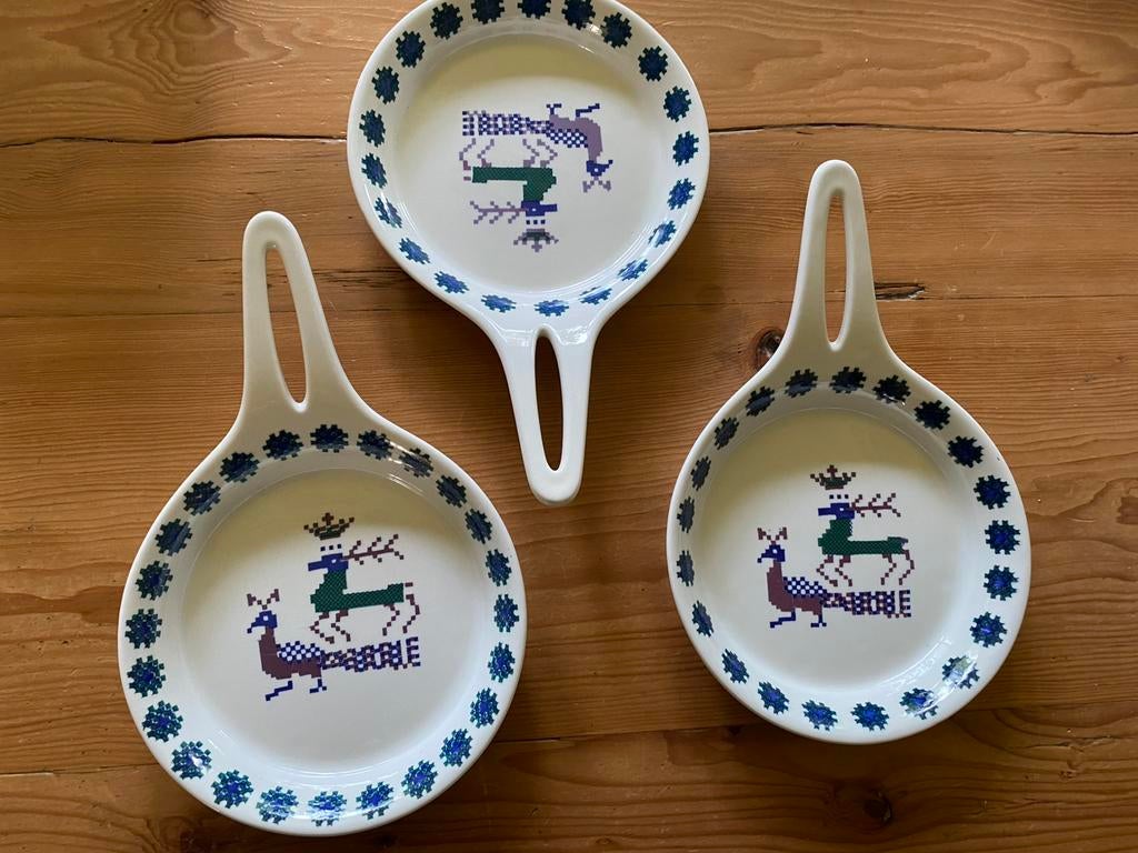 Figgjo Menu Noorwegen omelet- ovenschaaltjes, Huis en Inrichting, Ophalen of Verzenden, Gebruikt, Overige stijlen, Schaal of Schalen