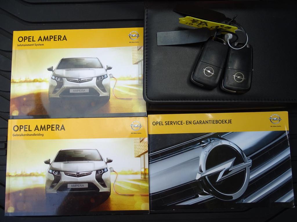 Opel Ampera 1.4 - AUTOMAAT - PARKEERCAMERA - STOELVERWARMING, Auto's, Opel, Euro 5, 86 pk, 4 cilinders, 16 kWh