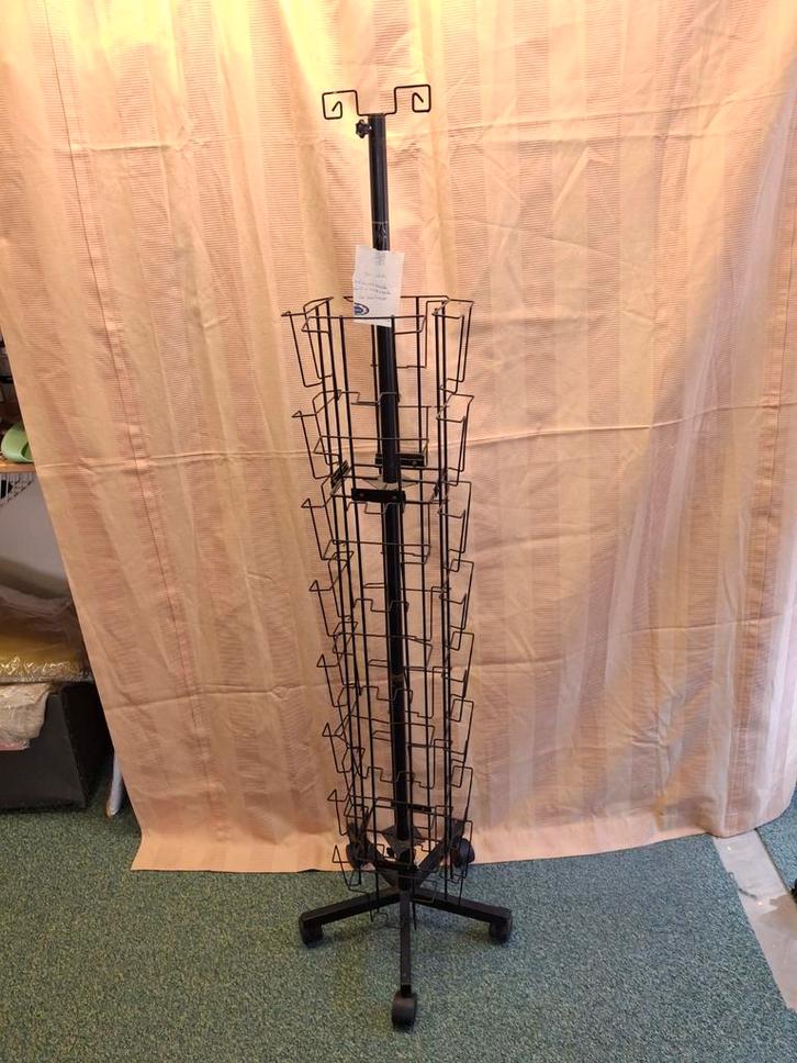 Wenskaarten molen, Carrousel, Ansichtkaart Display 30 vaks T, Diversen, Wenskaarten, Gebruikt, Ophalen