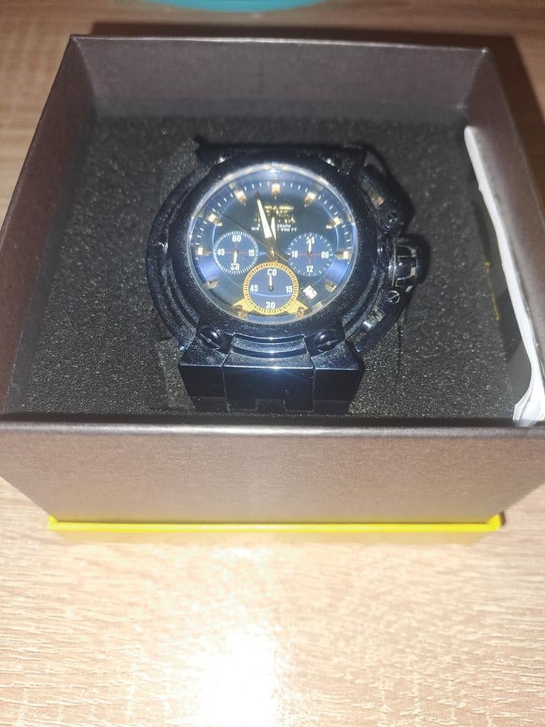 Invicta Herenhorloge - Blauw met metalen Band, Sieraden, Tassen en Uiterlijk, Horloges | Heren, Ophalen of Verzenden, Zo goed als nieuw