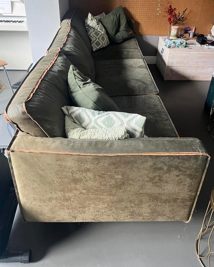 Homeland sissy boy bank 3,5 zits donker groen, Huis en Inrichting, Banken | Bankstellen, Gebruikt, Rechte bank, Vierpersoons of meer