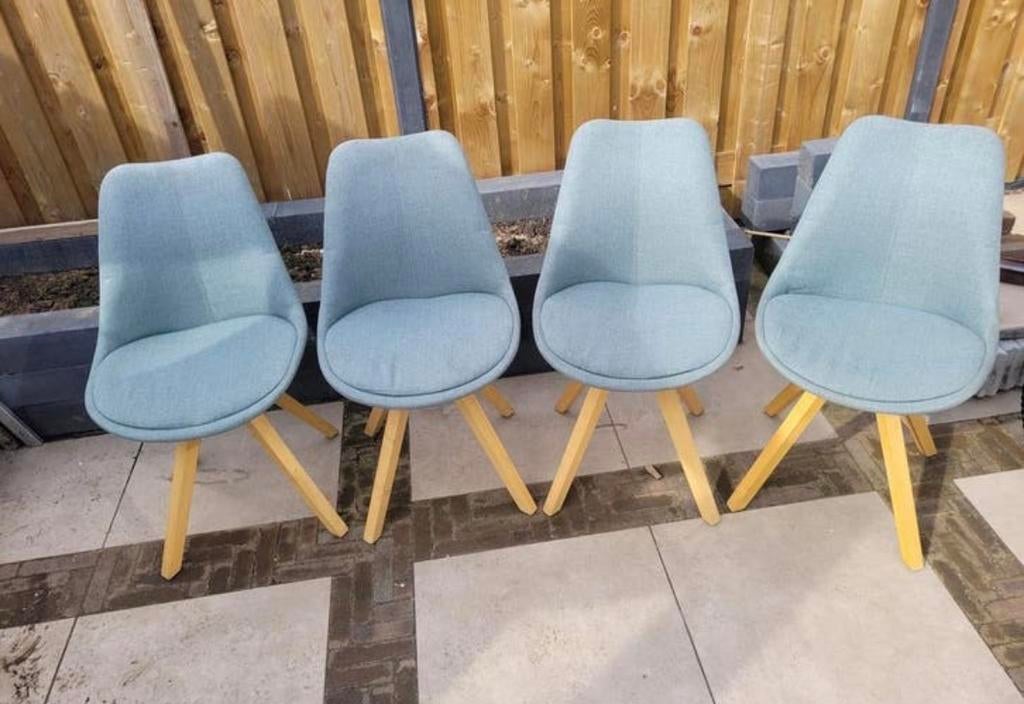 4x moderne Eetkamerstoelen  Leen Bakker Lichtblauw, Ophalen, Gebruikt, Overige kleuren, Vier