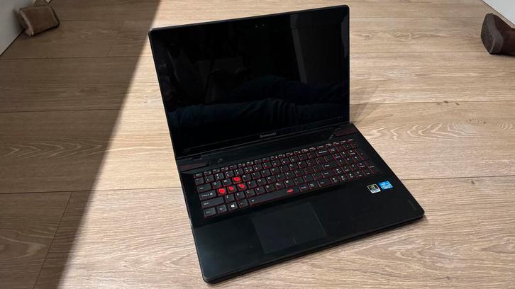 Lenovo Y500 Gaming Laptop, Computers en Software, Windows Laptops, Gebruikt, 15 inch, HDD, 2 tot 3 Ghz, 8 GB, Qwerty, Met videokaart