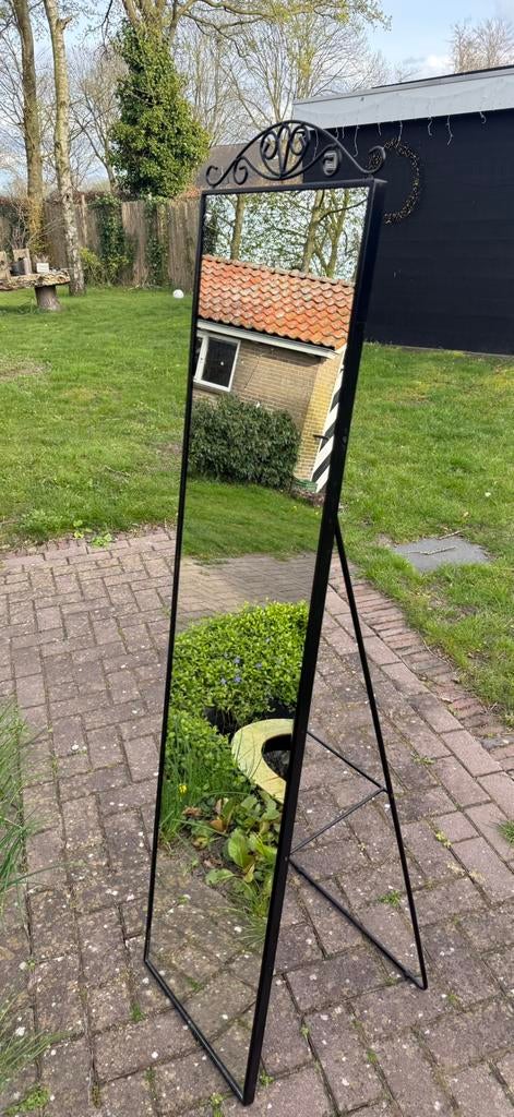 Staande spiegel KARMSUND Ikea, Huis en Inrichting, Woonaccessoires | Spiegels, Ophalen, Minder dan 50 cm, Zo goed als nieuw, 150 tot 200 cm