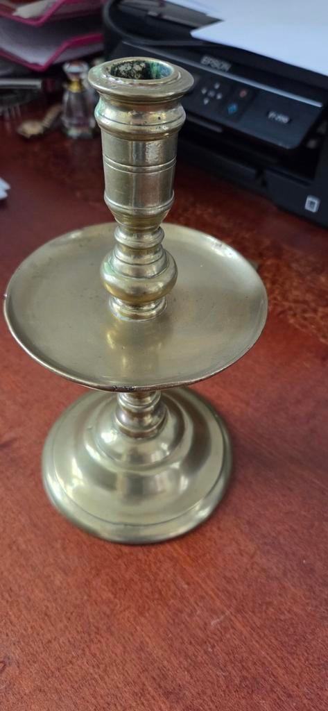 Heemskerk schijfkandelaar. 17e eeuws, Ophalen, Koper of Brons