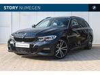 BMW 3 Serie Touring 318i Executive M Sport Automaat / Panora, Achterwielaandrijving, Gebruikt, Alcantara, Zwart
