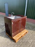 Kast met spoelbak, Ophalen