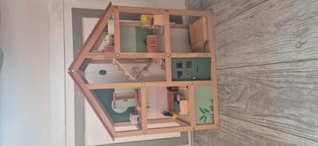 Poppenhuis beschikbaar voor biedingen
