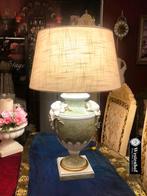 Groot brocante tafellamp Italiaans porselein groen met goud, Gebruikt, Vintage / klassiek, Ophalen of Verzenden, Minder dan 50 cm