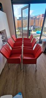 6 rood leren eetkamerstoelen op gelagerde wieltjes., Huis en Inrichting, Stoelen, Ophalen, Gebruikt, Rood, Vijf, Zes of meer stoelen
