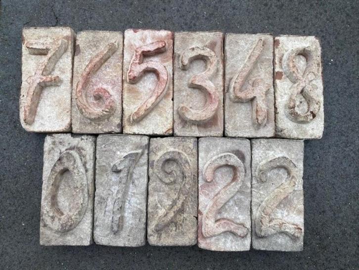 Keramische gevelsteen huisnummer / gevelstenen met cijfers, Doe-het-zelf en Verbouw, Metselstenen, Nieuw, Bakstenen, Ophalen of Verzenden
