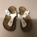 Slippers, imitatie birckenstocks maat 38, Slippers, Ophalen of Verzenden, Wit, Zo goed als nieuw