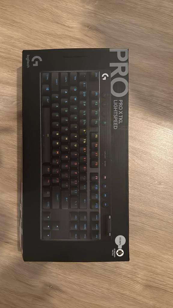 Pro x tkl lightspeed toetsenbord, Computers en Software, Toetsenborden, Zo goed als nieuw, Qwerty, Ophalen