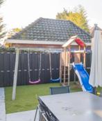 Speelhuisje - 2 schommels - trap- klimwand en glijbaan, Kinderen en Baby's, Speelgoed | Buiten | Speeltoestellen, Ophalen of Verzenden