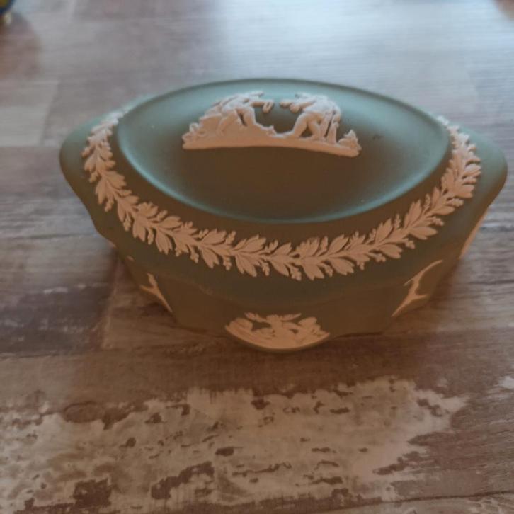 Wedgwood Jasperware Doosje, Antiek en Kunst, Antiek | Keramiek en Aardewerk, Ophalen of Verzenden