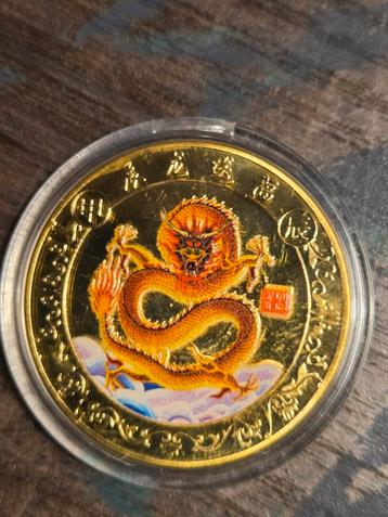 Goudkleurige Dragon Munt beschikbaar voor biedingen