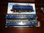 Marklin 3013 seh 800   plus 2 rijtuigen, Hobby en Vrije tijd, Modeltreinen | H0, Wisselstroom, Ophalen of Verzenden, Analoog, Märklin