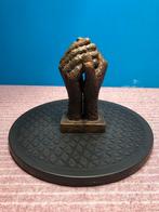 Bronzen Sculptuur gevouwen handen kunstenaar Henny Zandjans, Antiek en Kunst, Ophalen of Verzenden